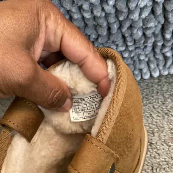 UGG Tan Winter Snow Boots | Cozy Warm Classic | Women’s 8.5 - Picture 6 of 7